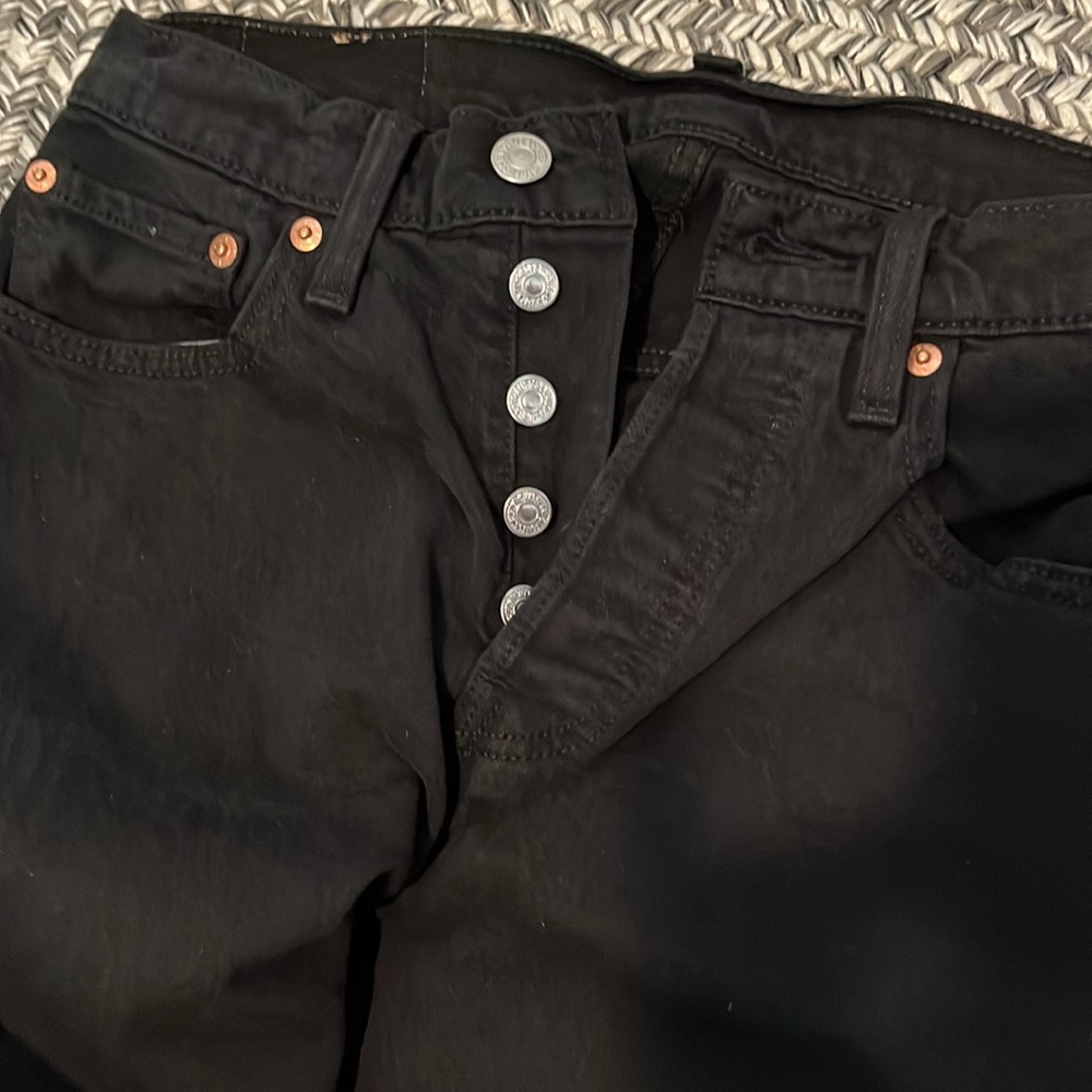 Levis 501 - Picture 3 of 5
